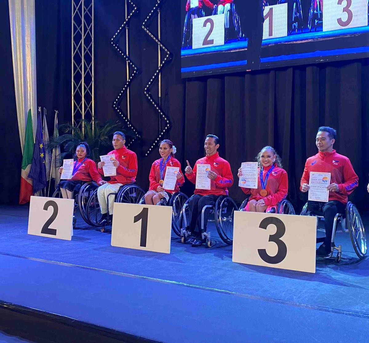 Podium sweep for Philippines on the podium.